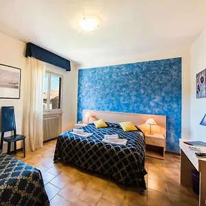 Hotel Albergo Centrale, San Zeno di Montagna